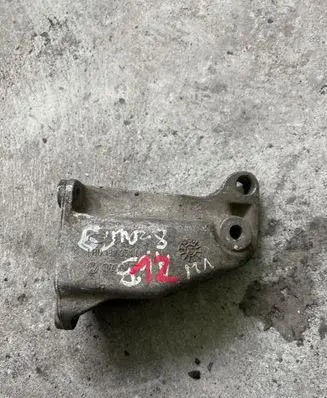 Volkswagen Golf IV Engine mounting bracket 1H0199354