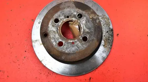 Toyota Corolla Verso E121 Rear brake disc