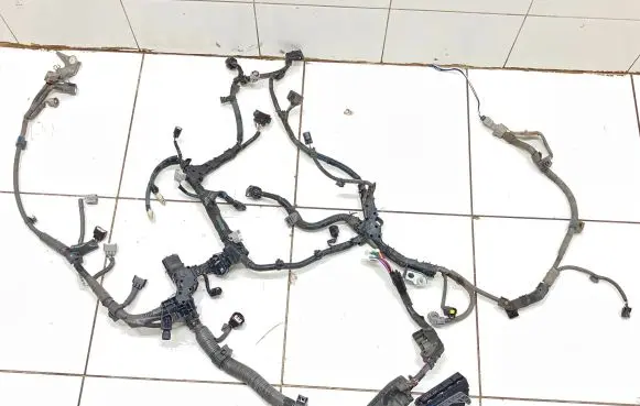 Toyota Auris E180 Engine installation wiring loom