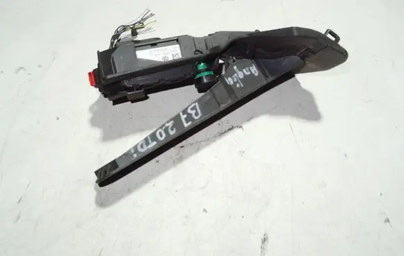 Volkswagen PASSAT B7 Accelerator throttle pedal 6PV01104006 1K2723503AJ