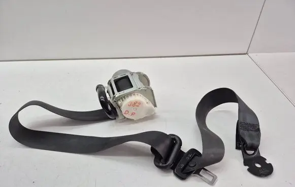 Opel Vivaro Front seatbelt 868849813R 93868117