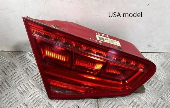 Audi A8 S8 D4 4H Rear/tail lights 4H0945093A