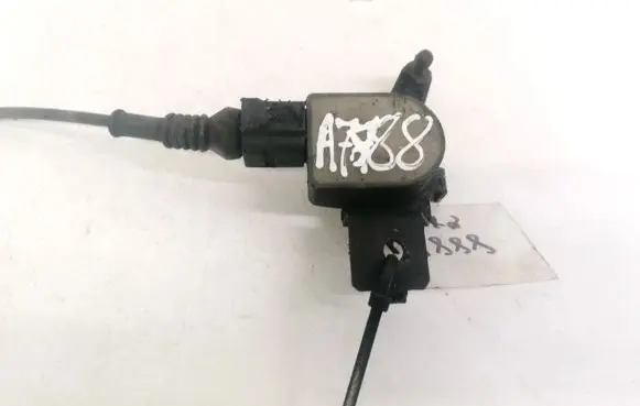 Skoda Octavia Mk2 (1Z) Front height sensor lever 1T0907503 6PM00873900
