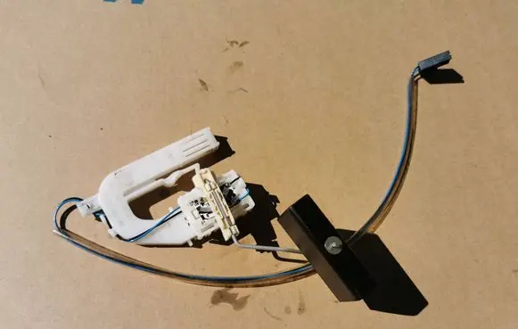 Volkswagen Phaeton Fuel level sensor 3D0919673G