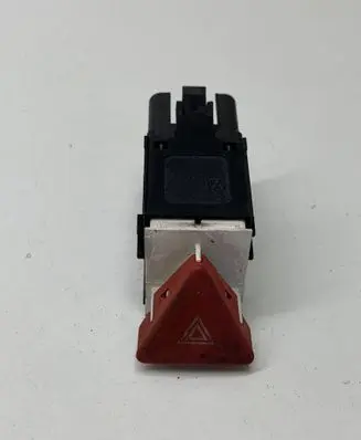 Volkswagen PASSAT B6 Hazard light switch 3C0953509A
