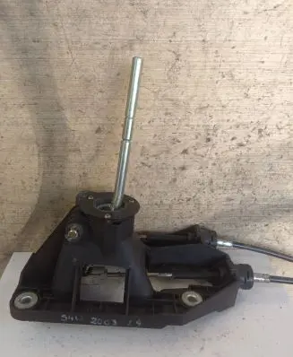 Volvo S40, V40 Gear shifter/selector 30614203