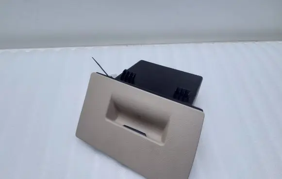 BMW 2 F45 Glove box 9262975 51459262975
