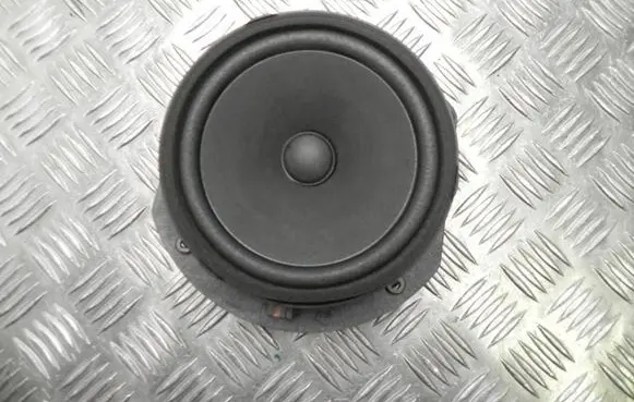 Tesla Model S Front door high frequency speaker 100483302A