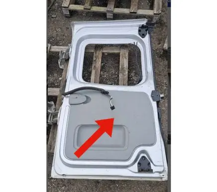 Opel Vivaro Rear door card panel trim 91165828 7700313085