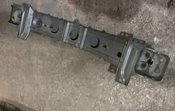 Rear beam