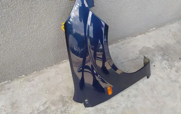 Ford Fiesta Fender