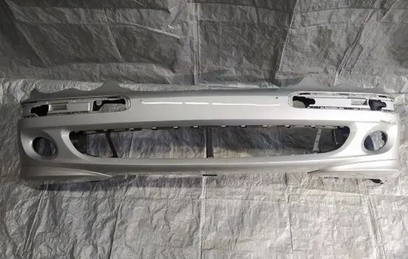 Mercedes-Benz C W203 Front bumper EMBR224N02