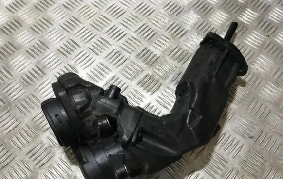 Mercedes-Benz A W168 Oil breather separator a6680160334