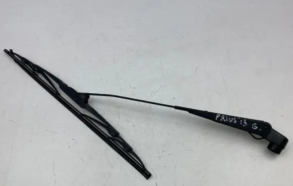 Toyota Prius (XW30) Rear wiper blade 