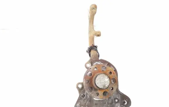 Mercedes-Benz CL C216 Front wheel hub A2213323001