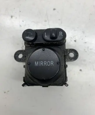 Honda FR-V Wing mirror switch SJD0030
