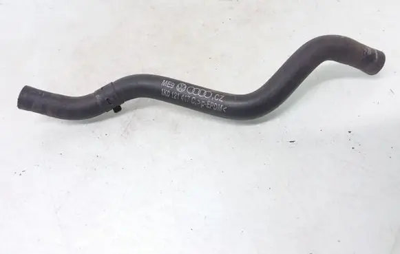 Audi A3 S3 A3 Sportback 8P Engine coolant pipe/hose 1K0121447C