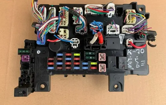 Mitsubishi Outlander Fuse module 8637A862