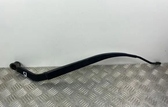 Mitsubishi Outlander Front wiper blade arm