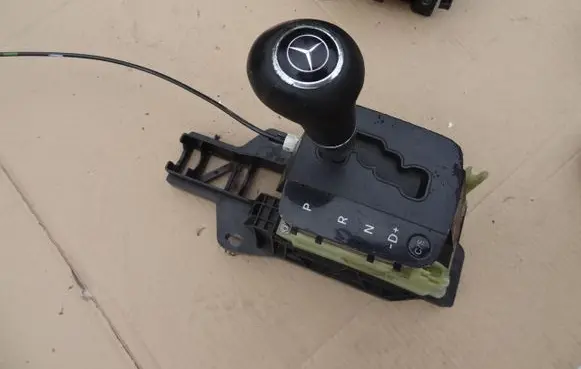 Mercedes-Benz B W245 Gear selector/shifter in gearbox 169267056