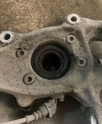 Audi A5 Sportback 8TA Front wheel hub spindle knuckle