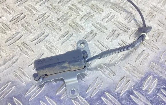 Lexus RC Tire pressure control unit 8976C24011