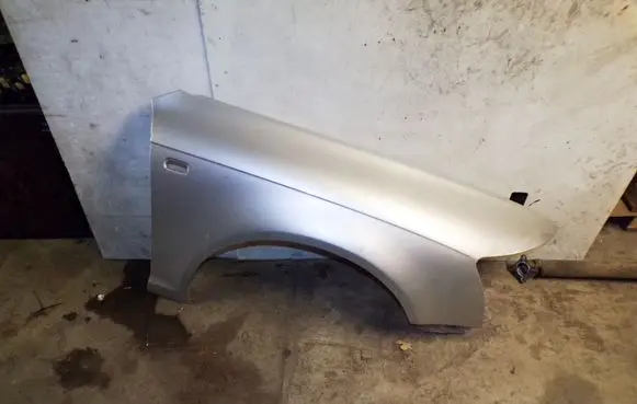 Audi A6 S6 C6 4F Fender