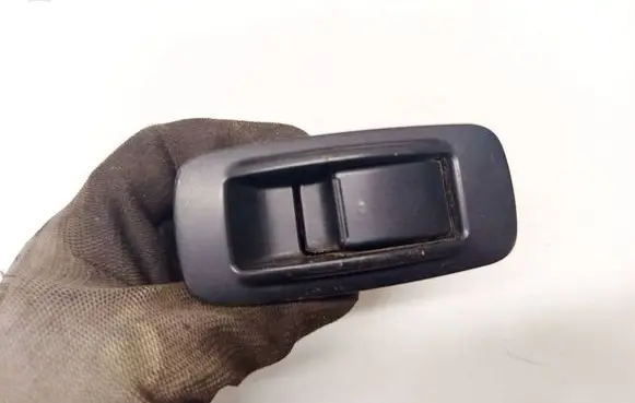 Toyota Corolla Verso AR10 Electric window control switch 848010f030