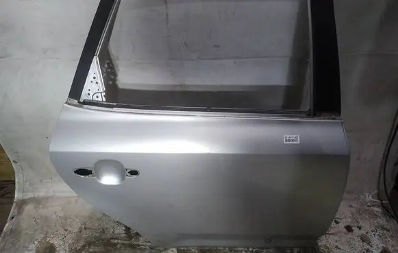 Rear door