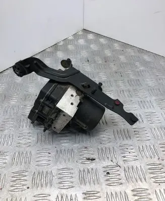 BMW 5 E60 E61 ABS Pump 6769709 6769707