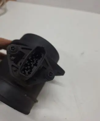 Volvo XC90 Mass air flow meter 0280218088 8670115