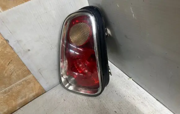 Rear/tail lights
