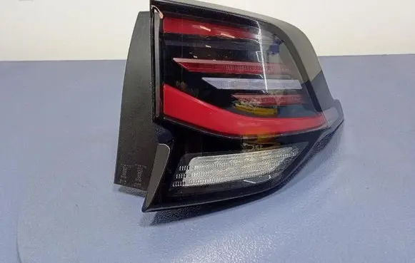 KIA Sportage Rear/tail lights 92402R2100