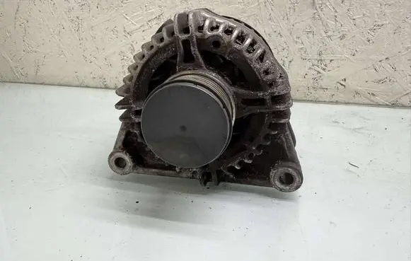 Peugeot 208 Generator/alternator