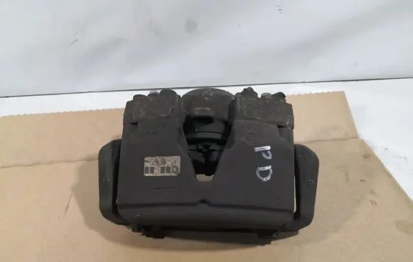 Audi A5 Sportback 8TA Front brake caliper