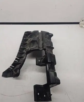 Chrysler Pacifica Rear bumper mounting bracket 68229239AD