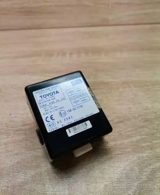 Toyota Corolla Verso AR10 Door control unit/module 897410f010