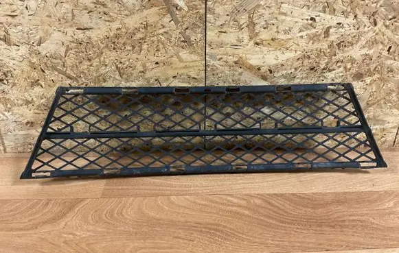 BMW 5 E60 E61 Front bumper lower grill 