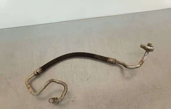 Land Rover Evoque I Air conditioning (A/C) pipe/hose GJ3219N601BA