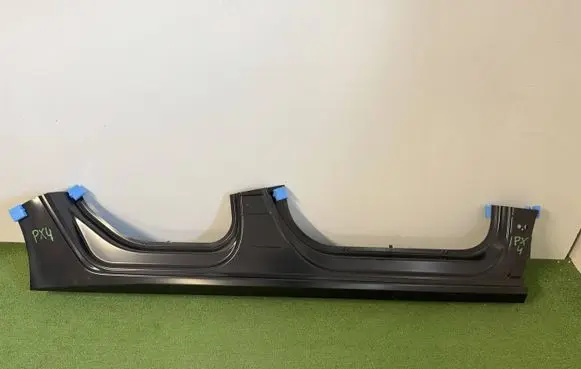 Peugeot 308 Sill 1680537880
