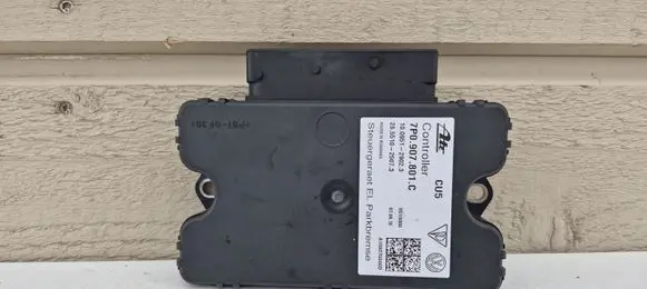 Porsche Cayenne (92A) Hand brake control module 7P0907801C