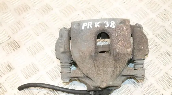 Toyota Auris 150 Front brake caliper