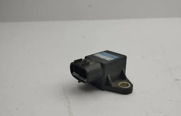 Lexus GS 300 350 430 450H ESP acceleration yaw rate sensor 8919150020