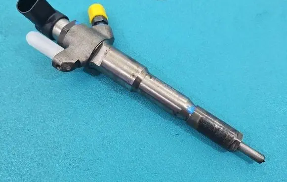 Renault Master III Fuel injector 166000372R IMPRK1576225
