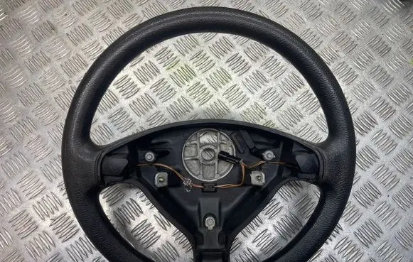 Opel Zafira A Steering wheel 90437296