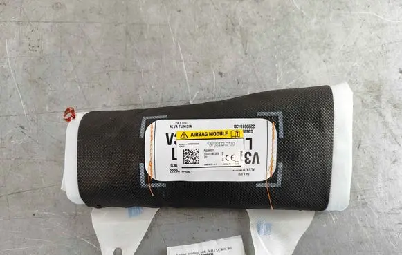 Volvo XC40 Seat airbag 32288537 32227152