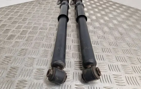 Rear shock absorber/damper
