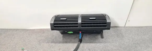 BMW X5 E53 Dash center air vent grill 8402221