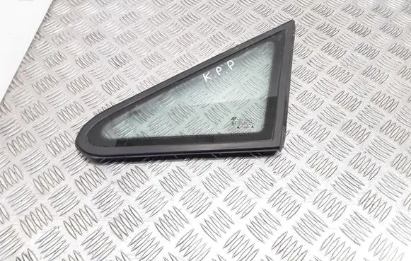 Seat Alhambra (Mk1) Front triangle window/glass 