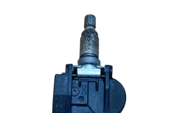 BMW 2 F46 Tire pressure sensor A2C3796640100 S180052056